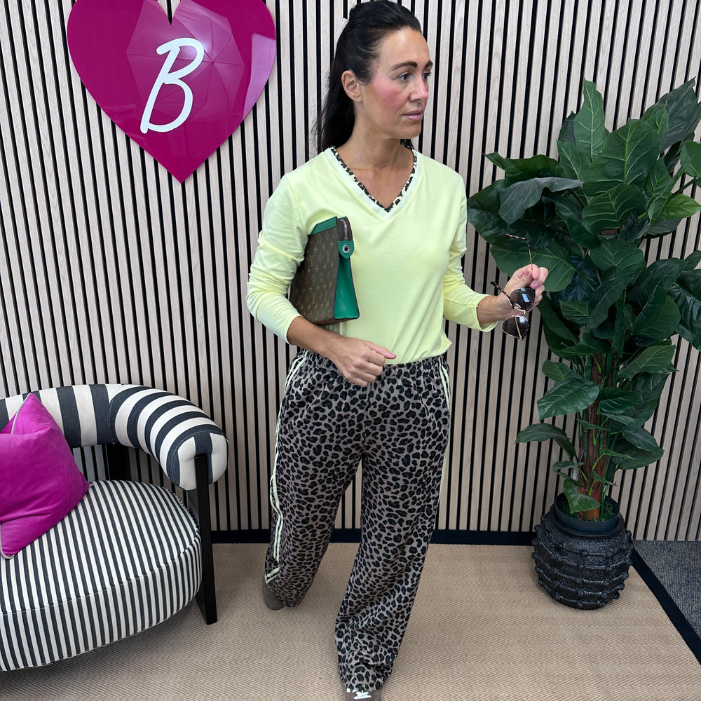 Abigail T-shirt - Blush Boutique Essex