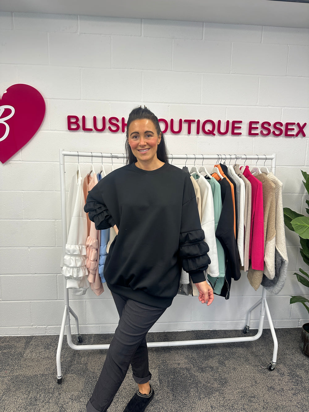 Juni Ruffle Sweatshirt - Blush Boutique Essex