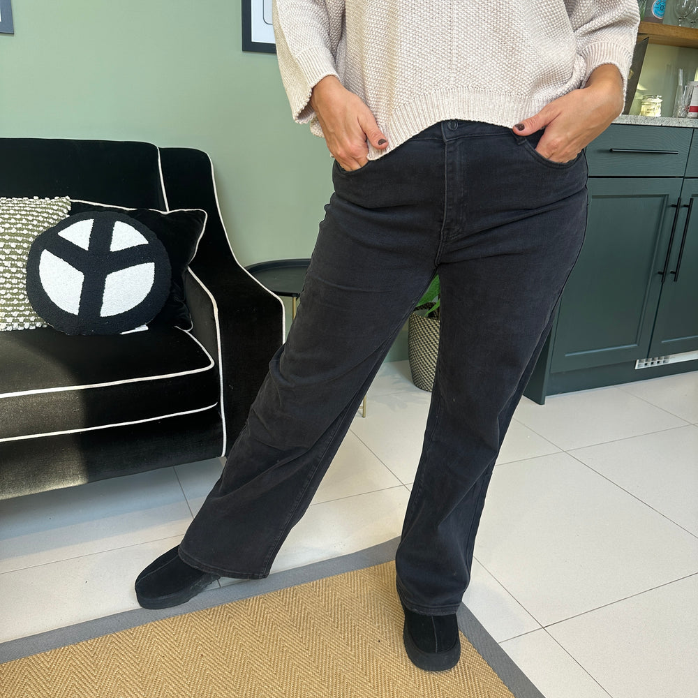 Lola Jeans Black - Blush Boutique Essex