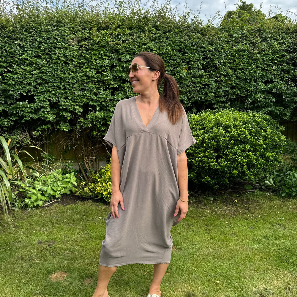 Faith V Neck Dress - Blush Boutique Essex