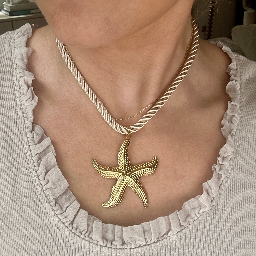 Stella Star Necklace - Blush Boutique Essex