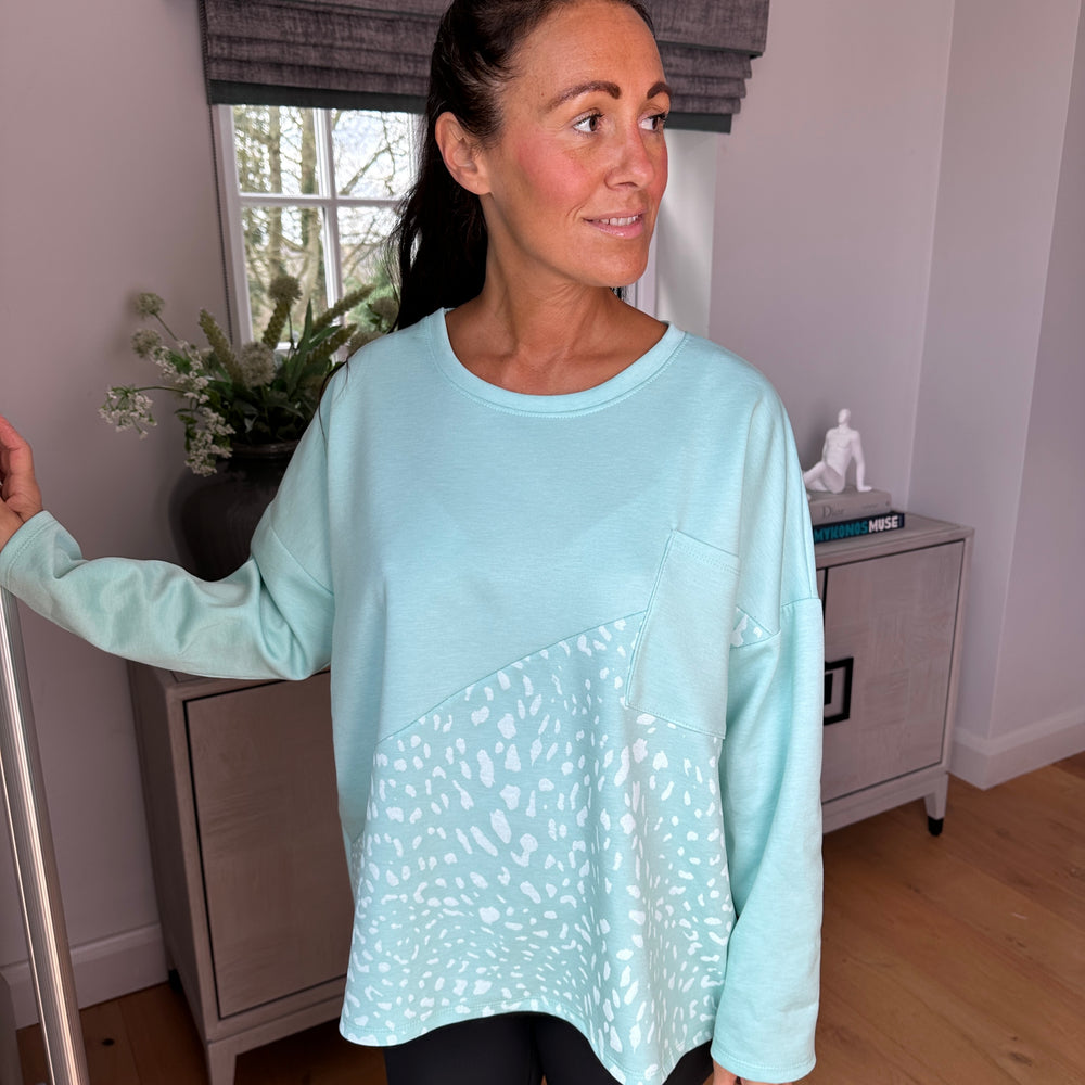 Teddi Sweatshirt - Blush Boutique Essex