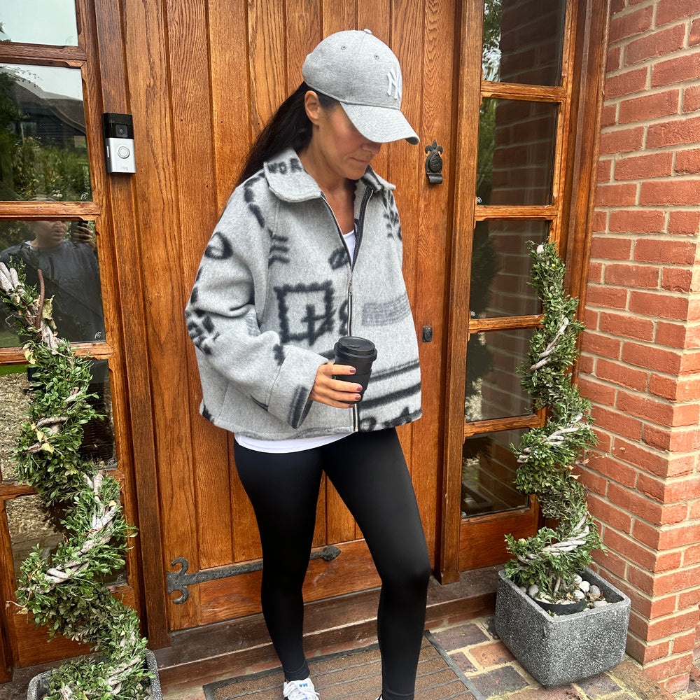 Zina Cape Bomber