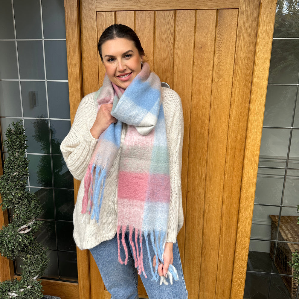 Chunky Scarf/Shawl - Blush Boutique Essex