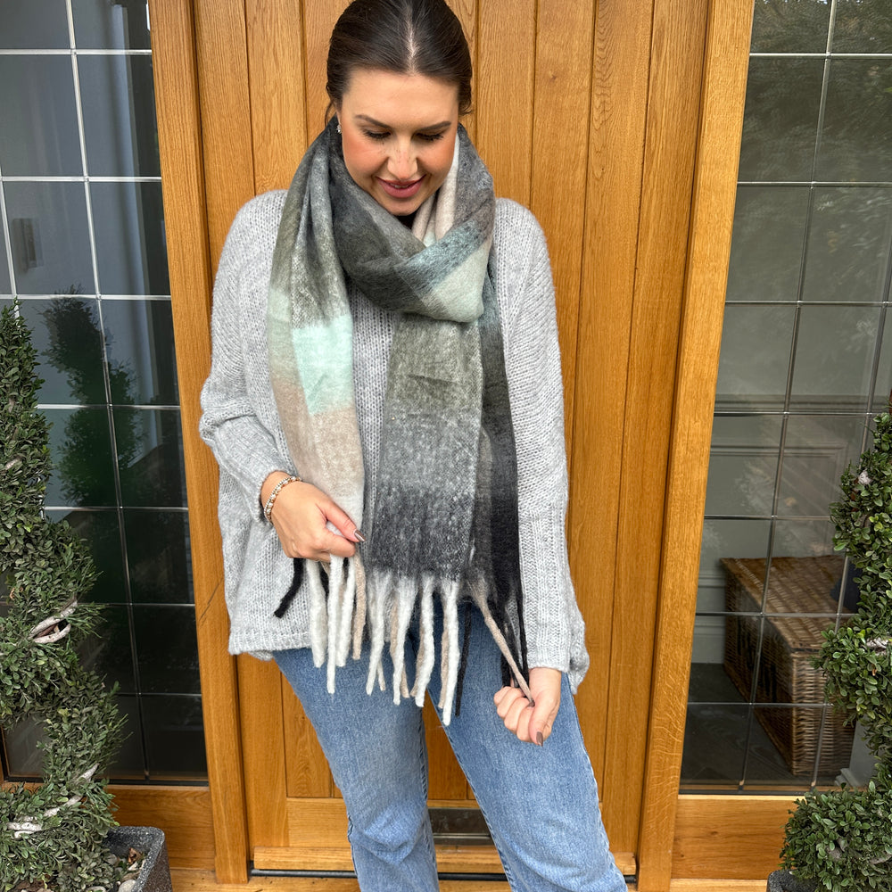 Chunky Scarf/Shawl - Blush Boutique Essex