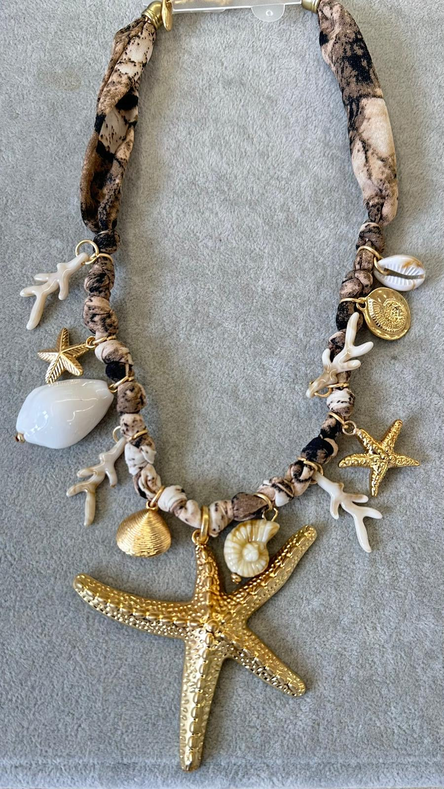Tye Necklace