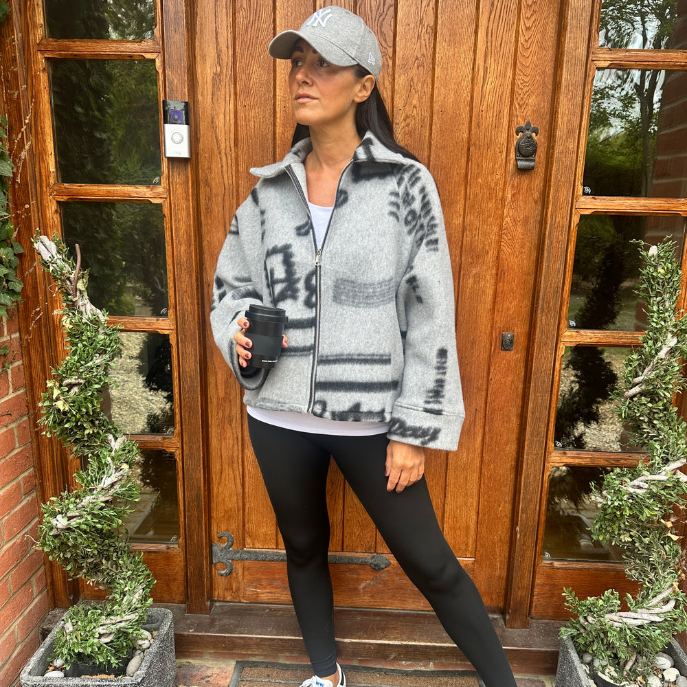 Zina Cape Bomber