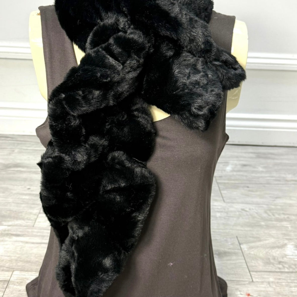 Sally faux fur scarf - Blush Boutique Essex