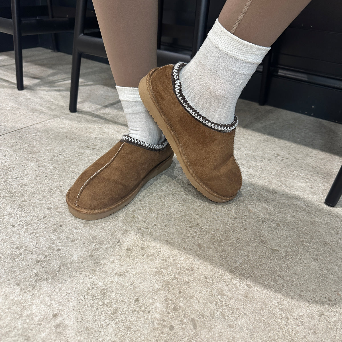 Kelly Snug Slipper Shoe Chestnut - Blush Boutique Essex