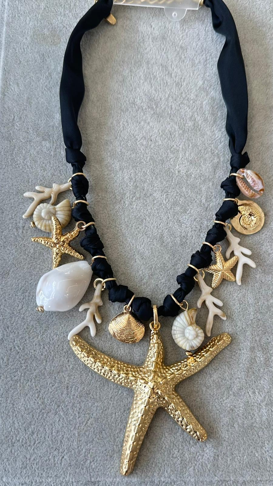 Tye Necklace