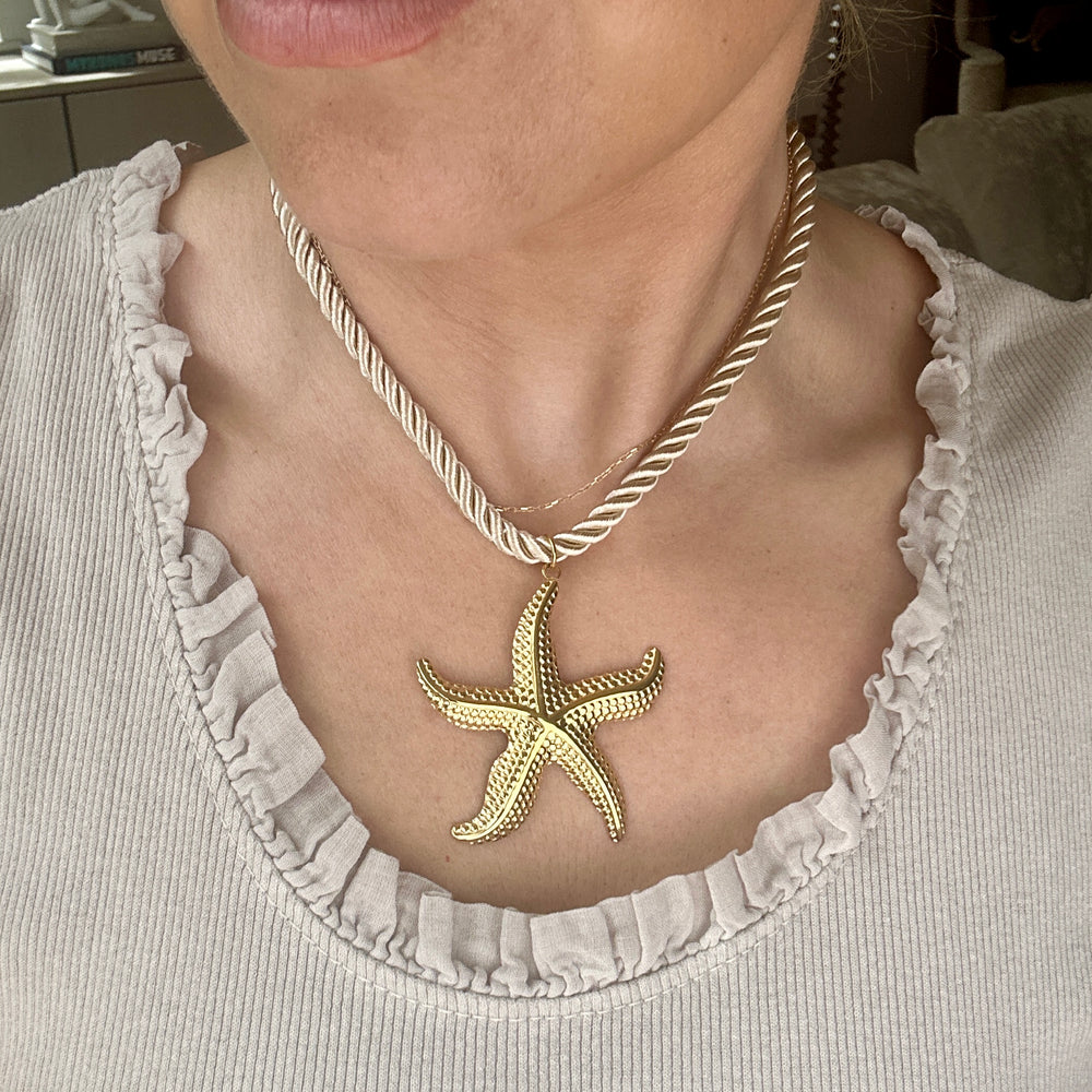 Stella Star Necklace - Blush Boutique Essex