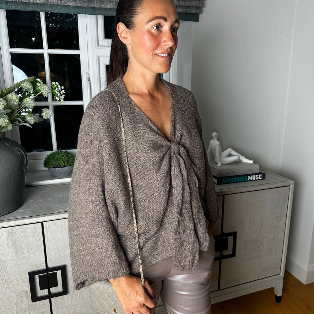 Shannon Bow Knit - Blush Boutique Essex