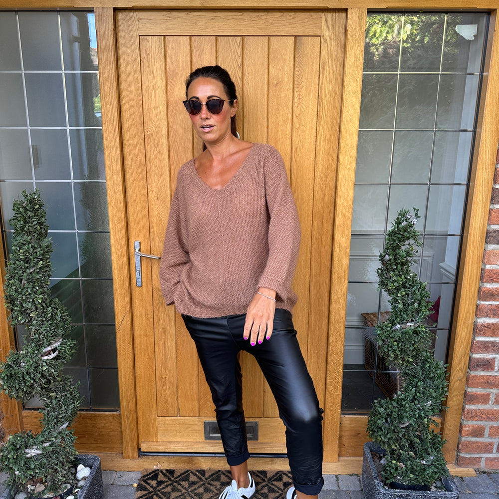 Cody Cosy Jumper - Blush Boutique Essex