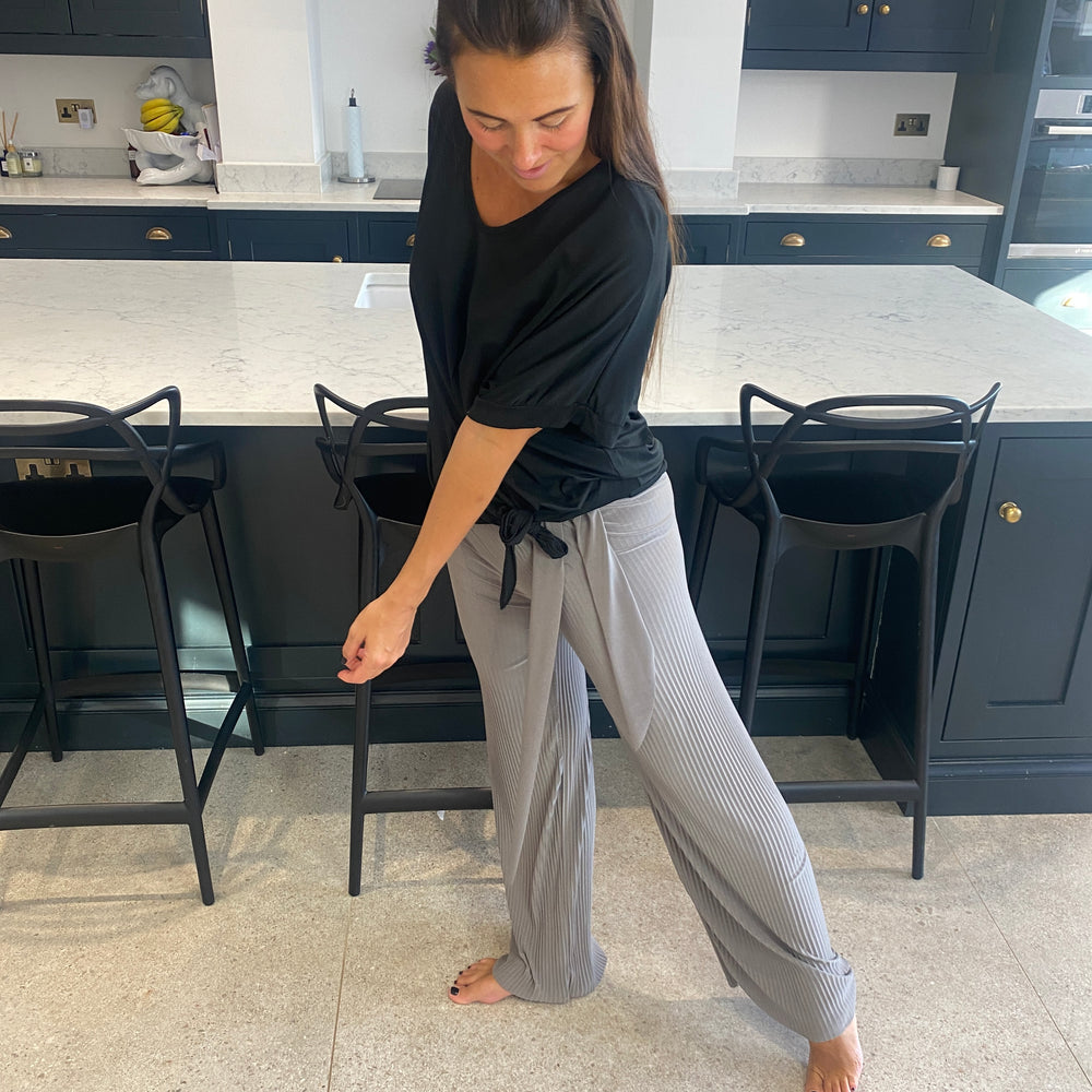 Tammy Pleated Trousers - Blush Boutique Essex