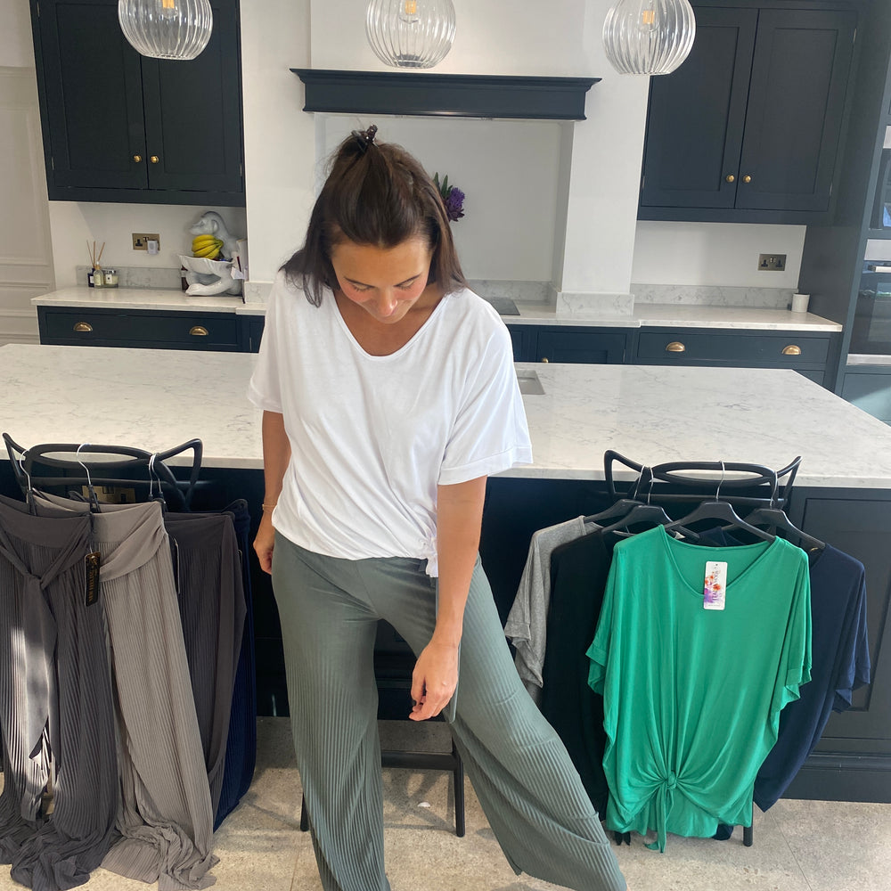 Tammy Pleated Trousers - Blush Boutique Essex