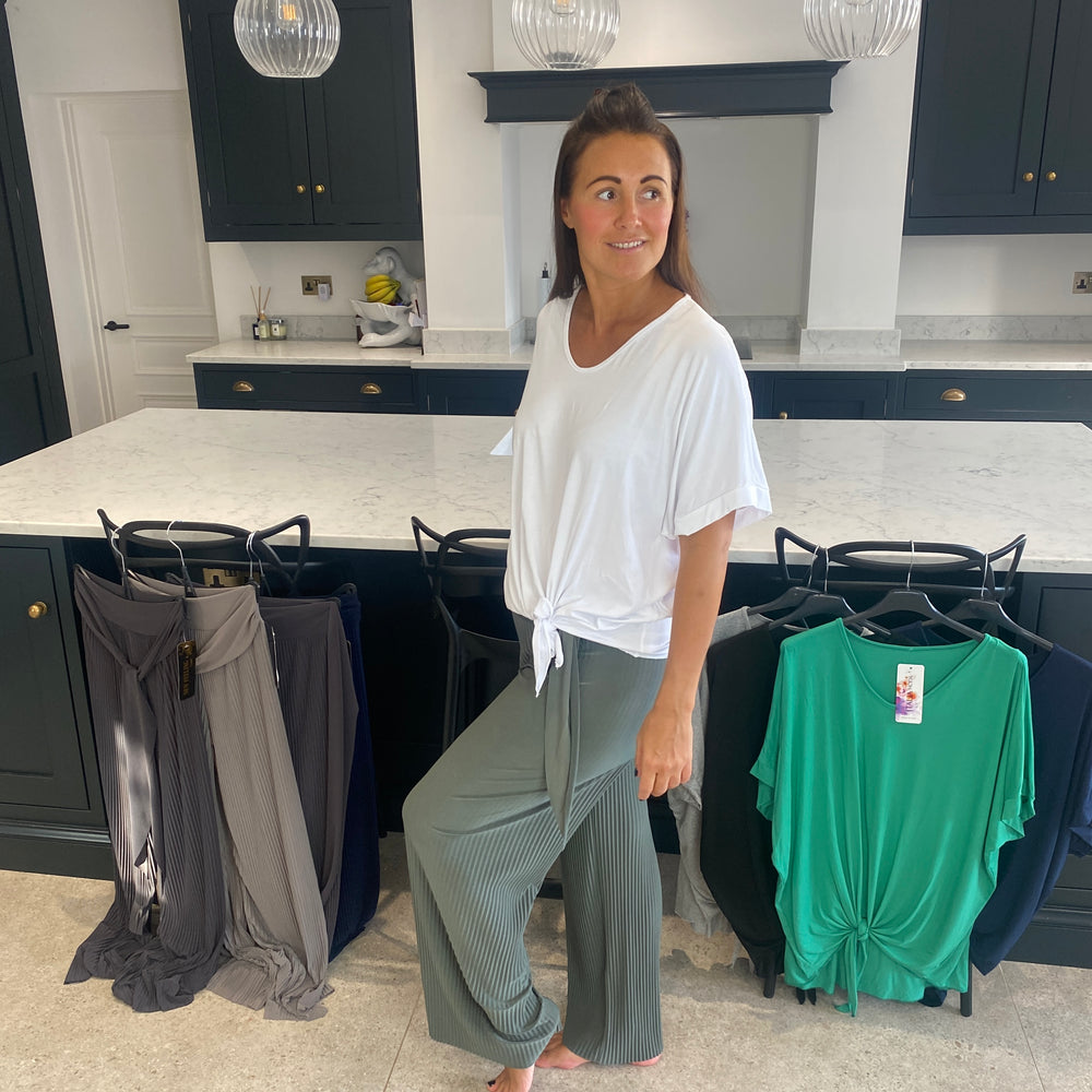 Tammy Pleated Trousers - Blush Boutique Essex