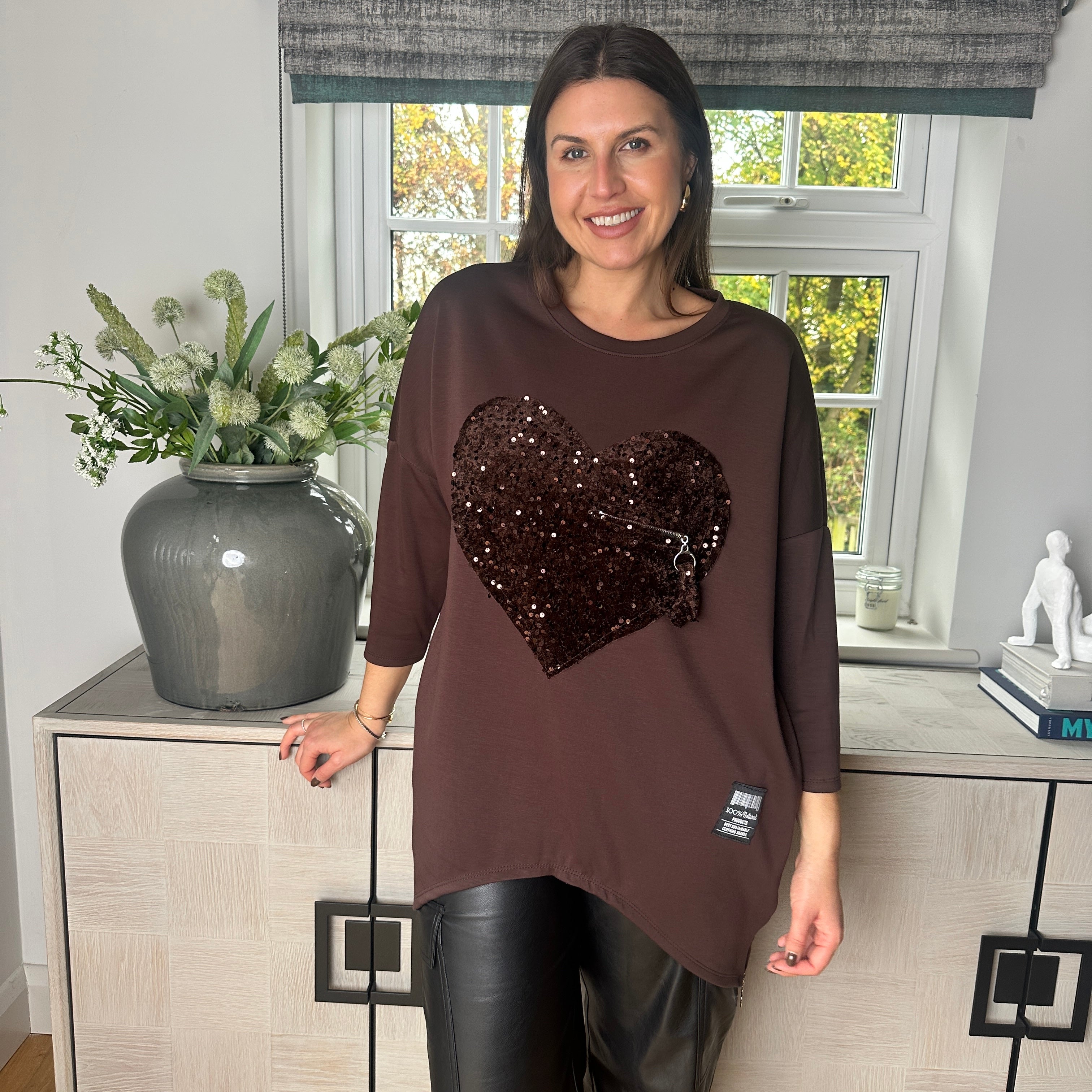 Howie Heart Sweatshirt - Blush Boutique Essex