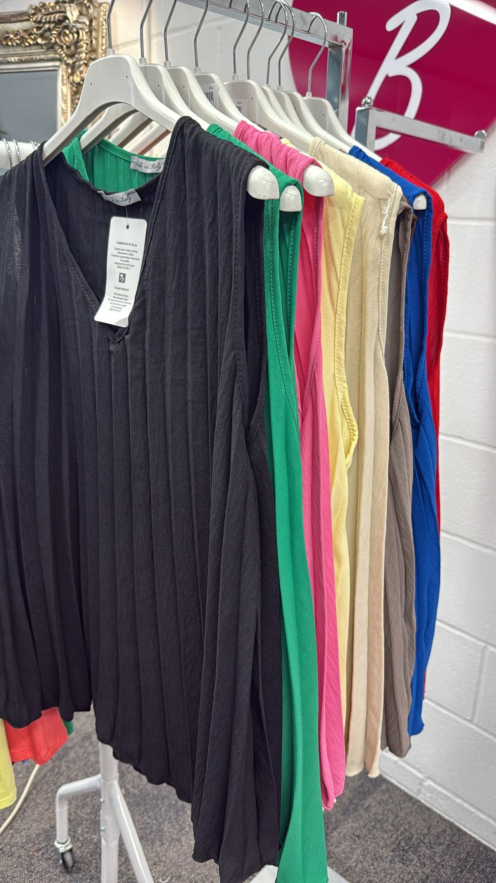Tina Pleated Top