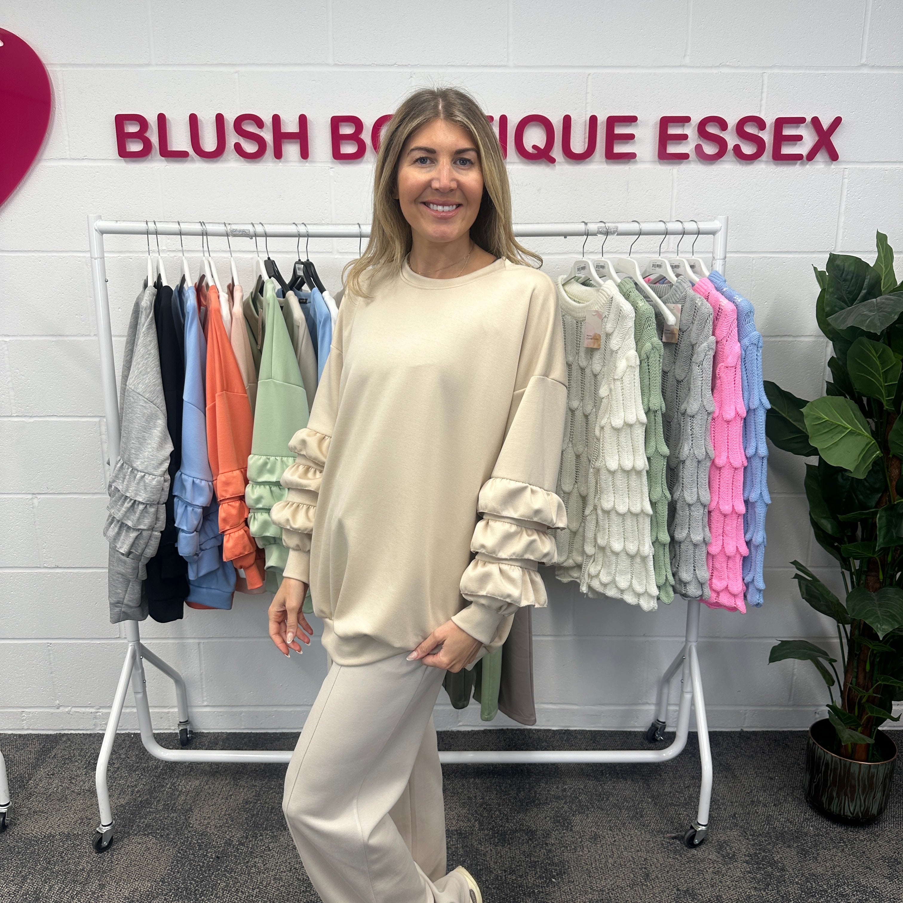 Juni Ruffle Sweatshirt - Blush Boutique Essex