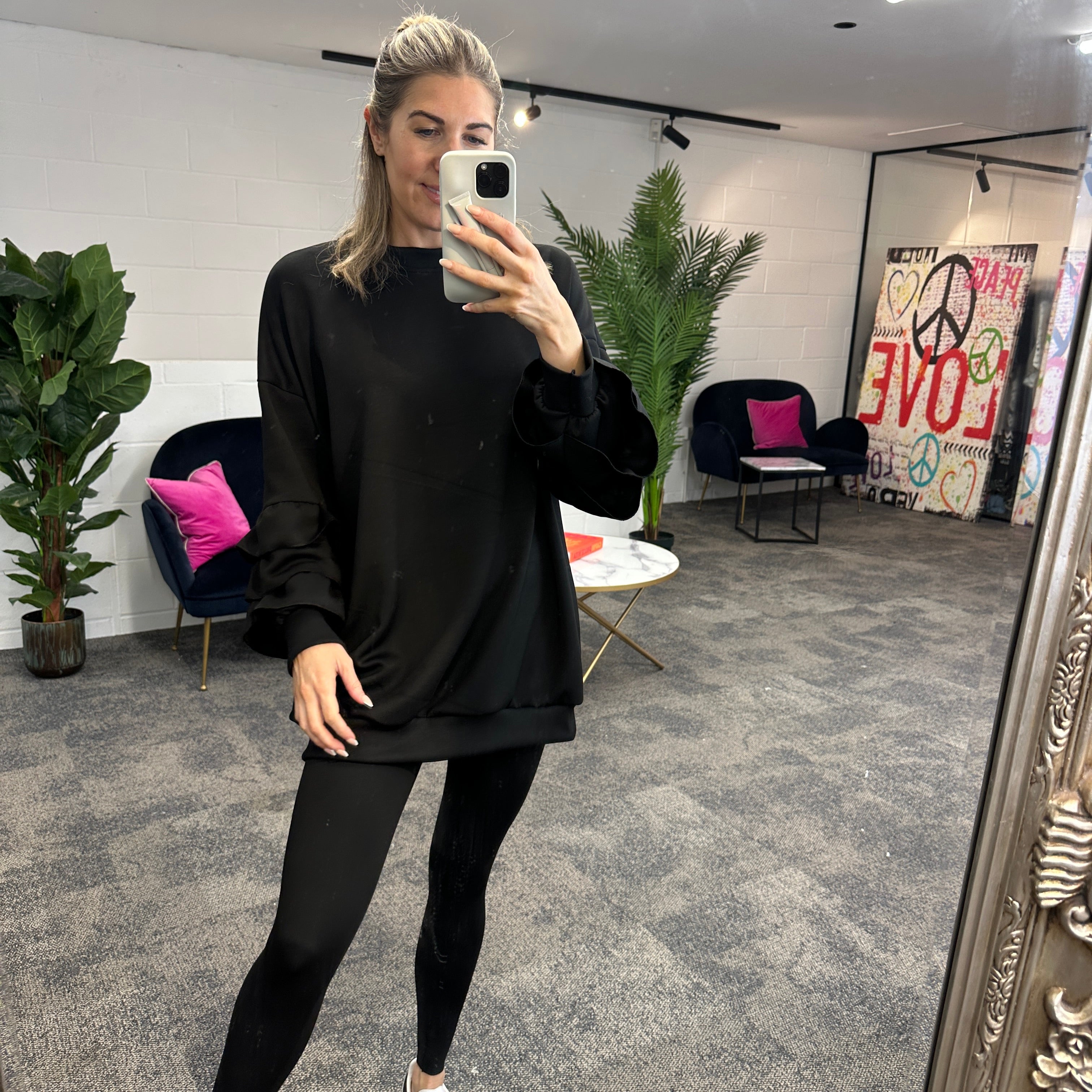 Juni Ruffle Sweatshirt - Blush Boutique Essex