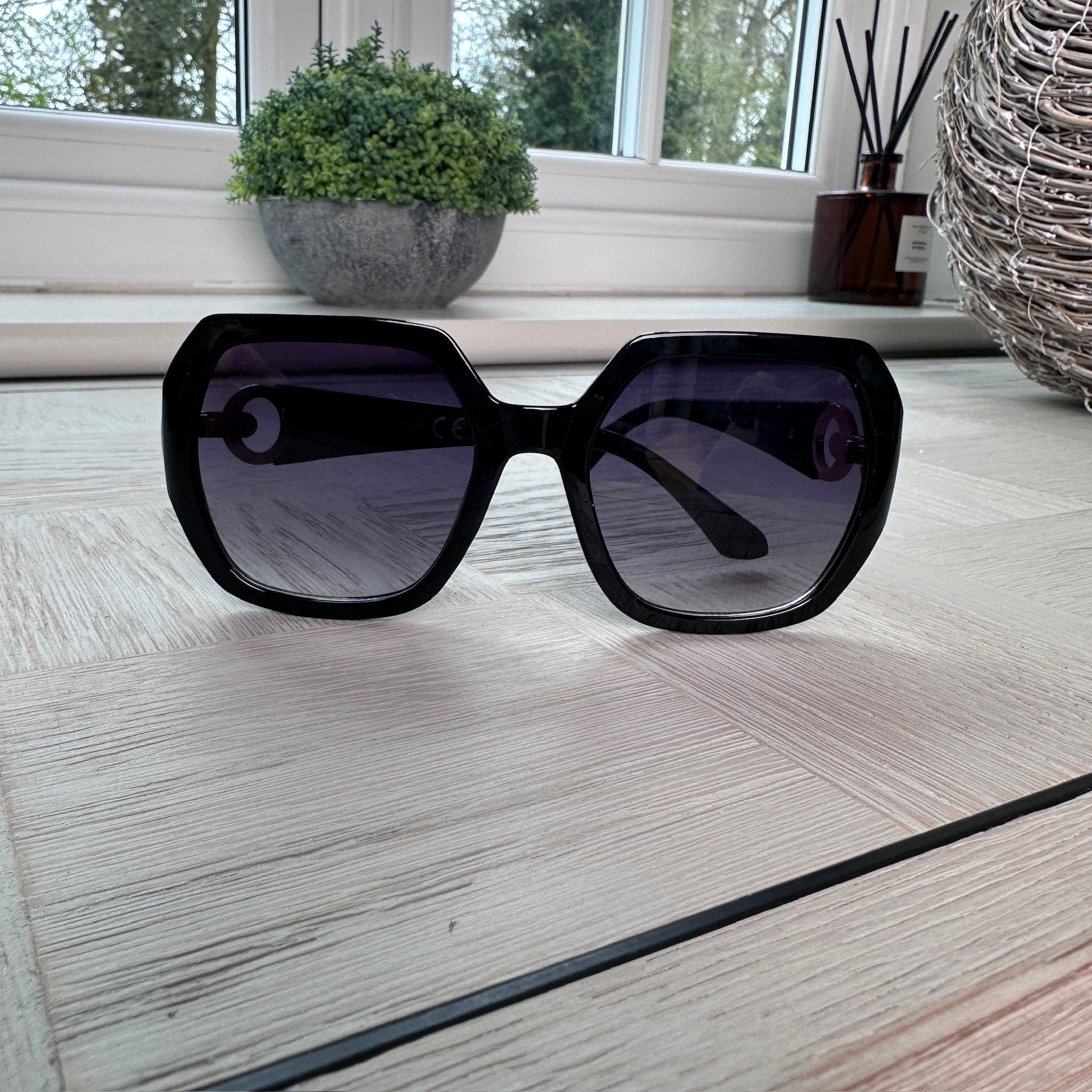 Marvel Oversized Sunglasses - Blush Boutique Essex