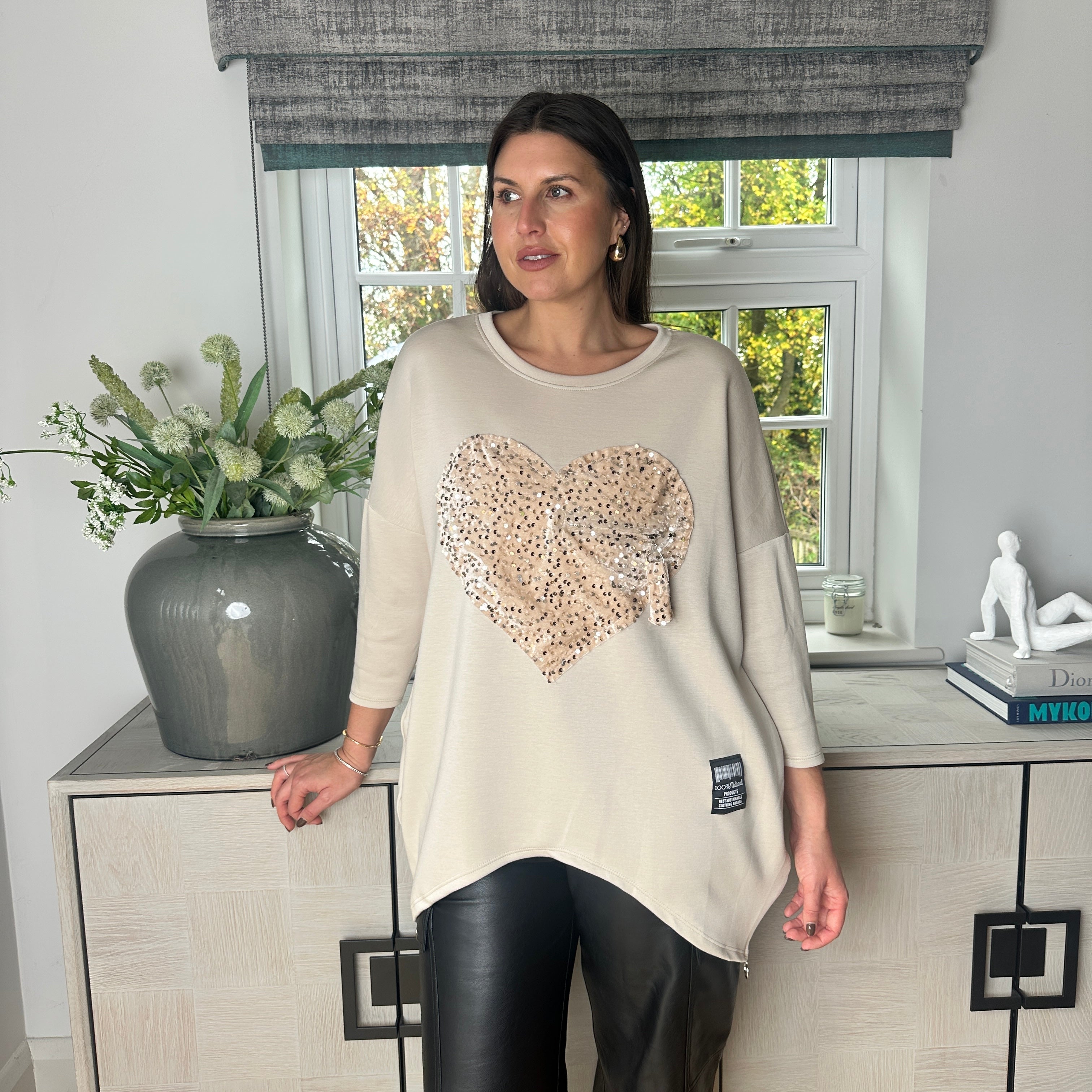Howie Heart Sweatshirt - Blush Boutique Essex