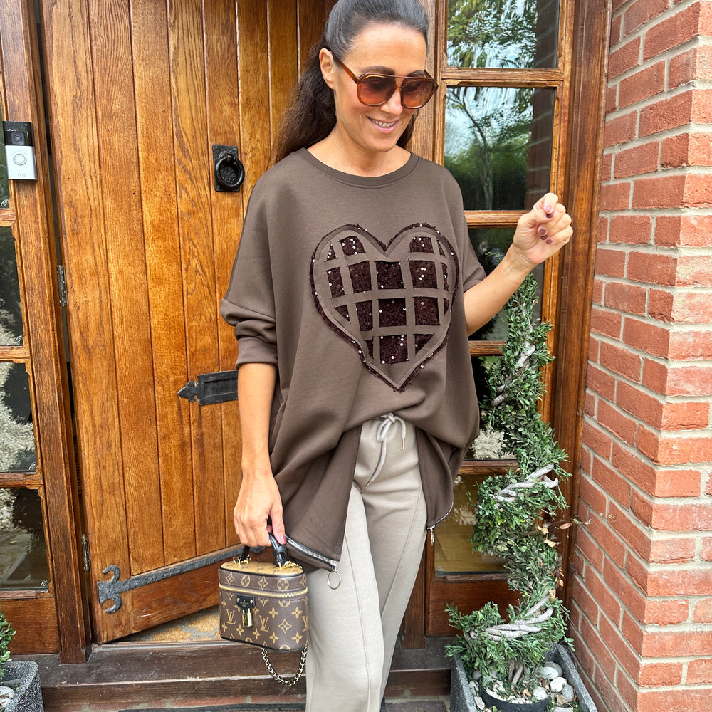 Jax Heart Sweatshirt - Blush Boutique Essex