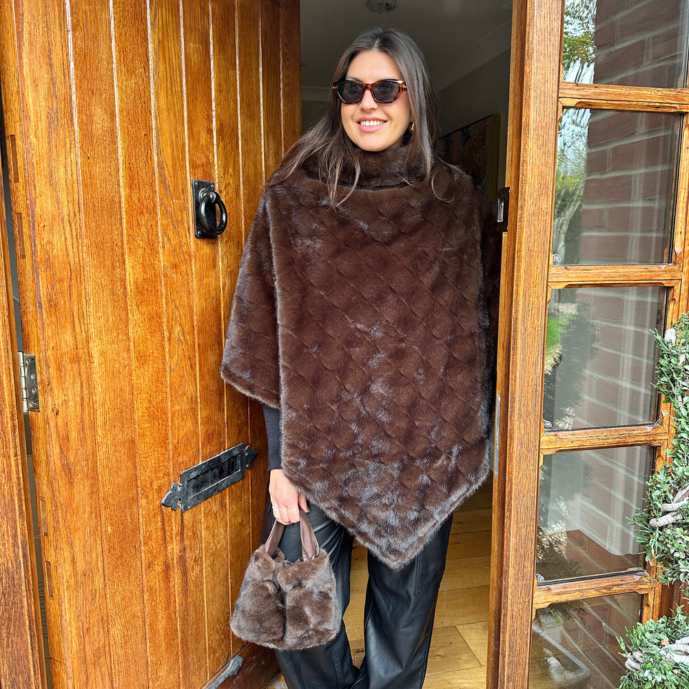 Rocco Faux Fur Cape - Blush Boutique Essex