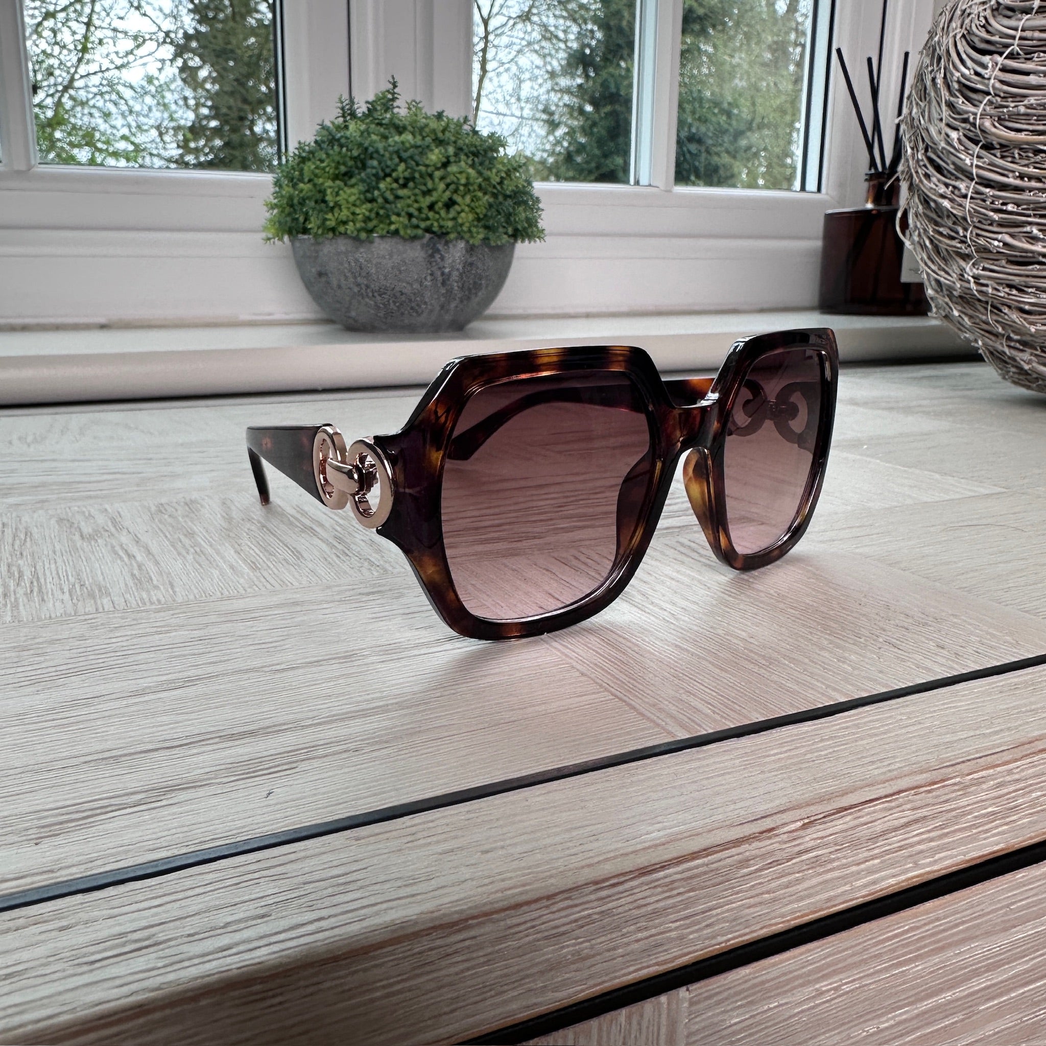 Marvel Oversized Sunglasses - Blush Boutique Essex