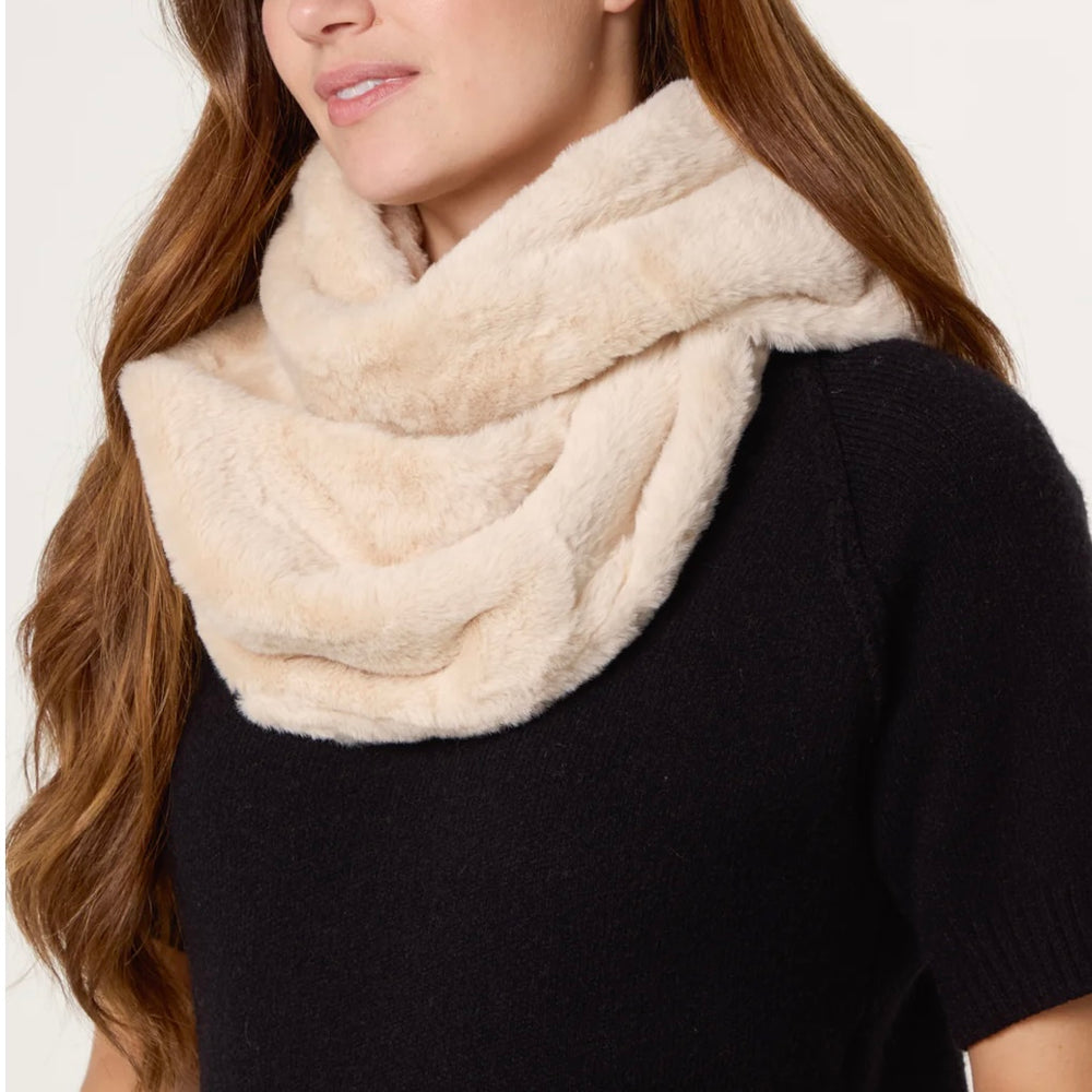 Faux fur snood - Blush Boutique Essex