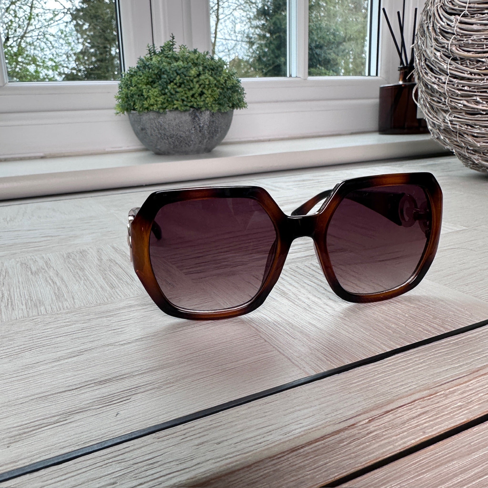 Marvel Oversized Sunglasses - Blush Boutique Essex