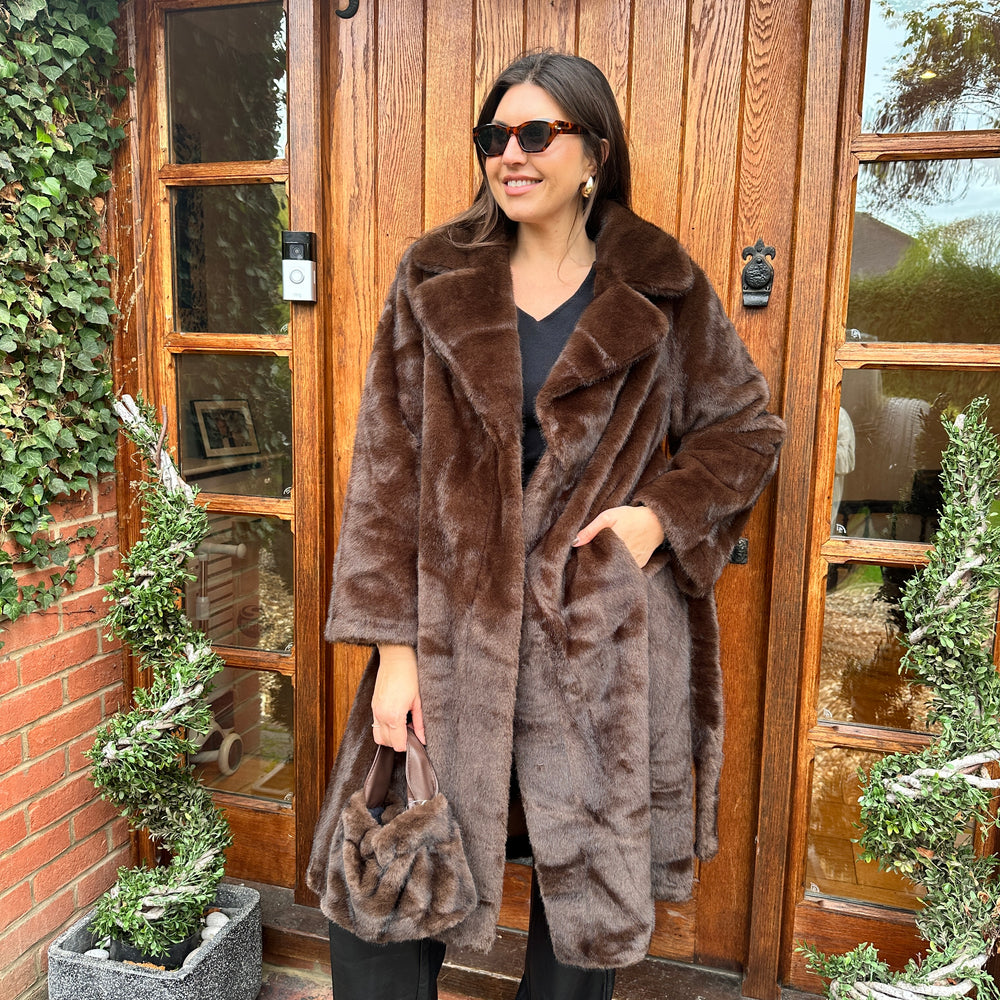 Gio Faux Fur Coat - Blush Boutique Essex