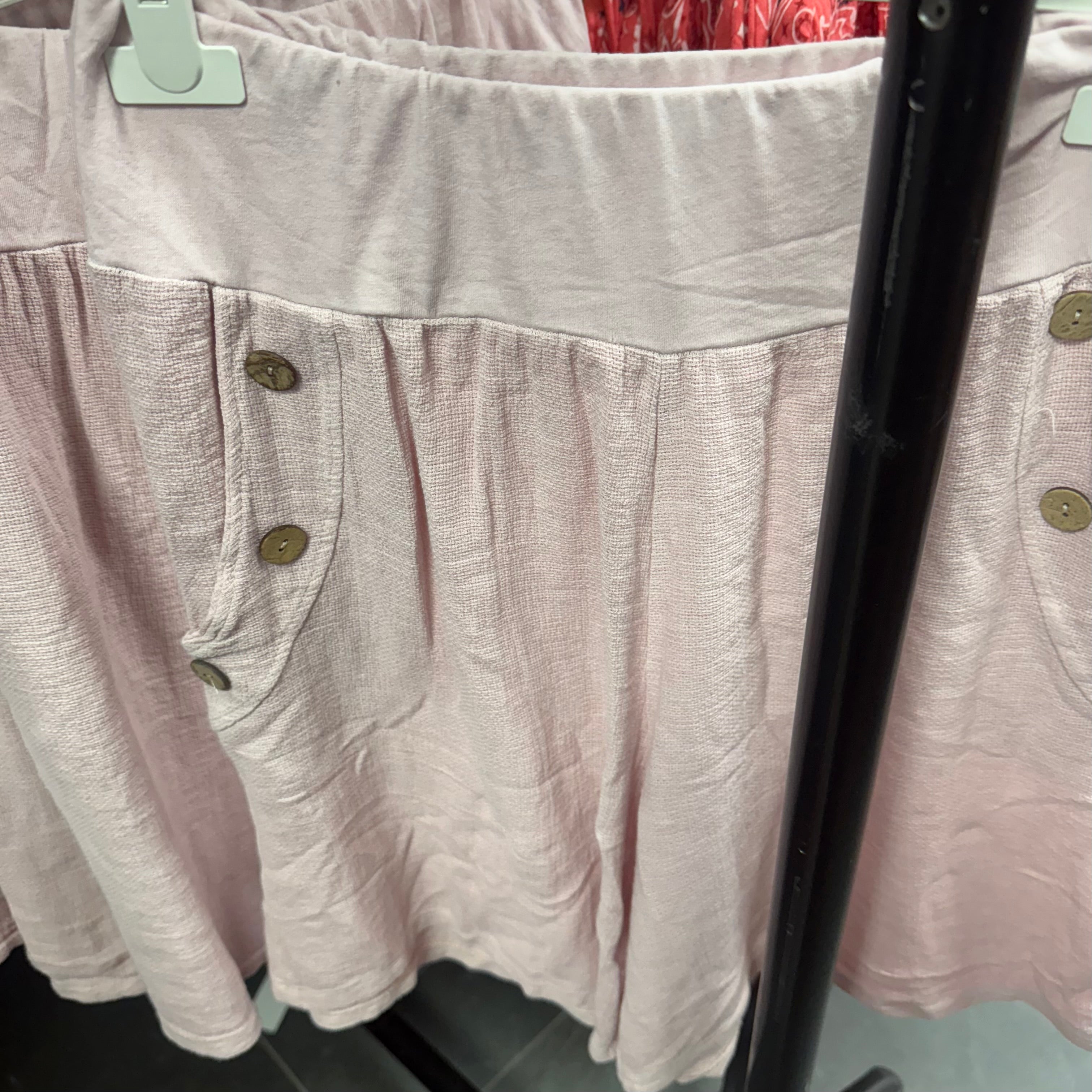 Suri shorts