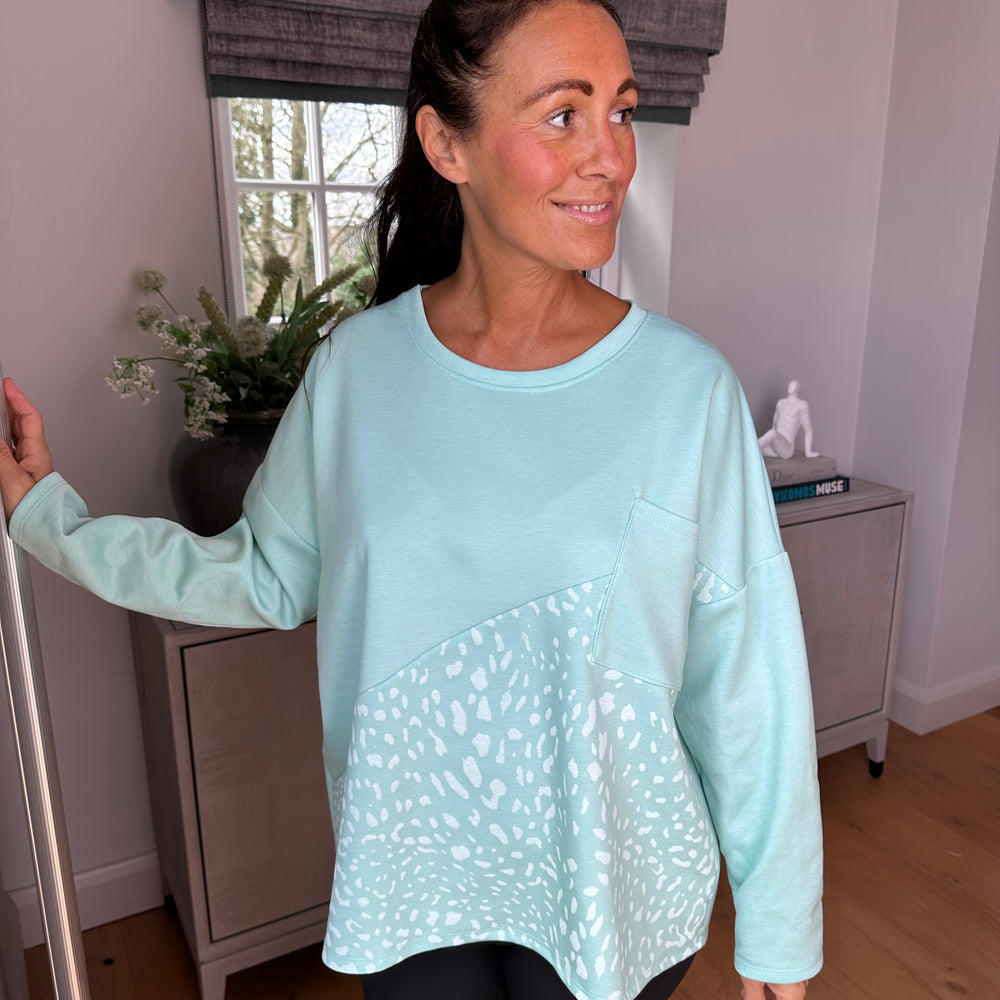 Teddi Sweatshirt - Blush Boutique Essex