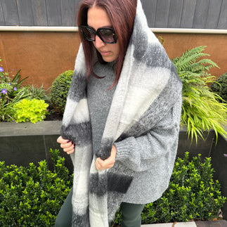 Chunky check Scarf - Blush Boutique Essex