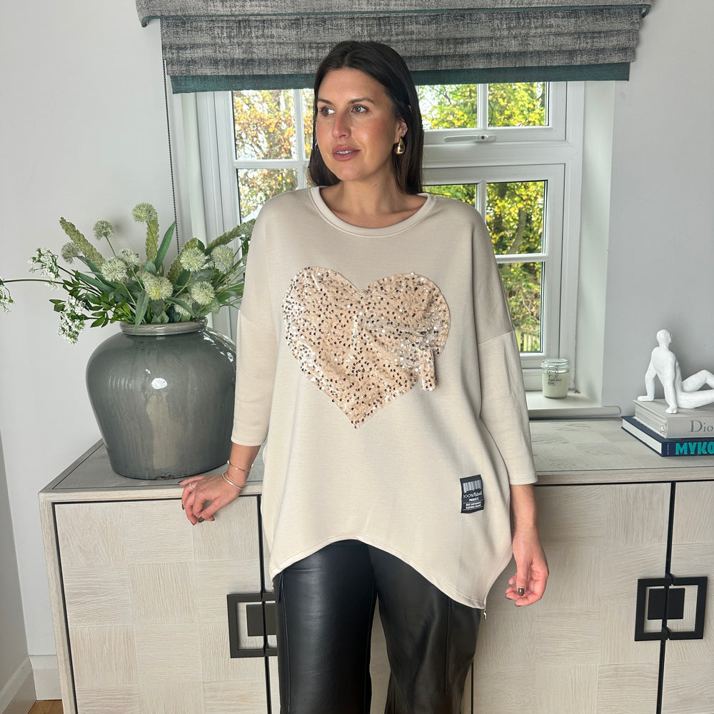 Howie Heart Sweatshirt - Blush Boutique Essex