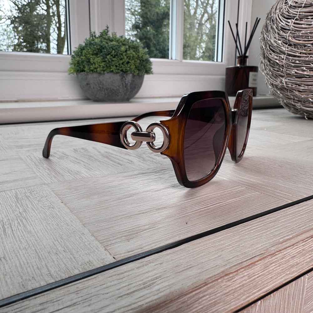 Marvel Oversized Sunglasses - Blush Boutique Essex