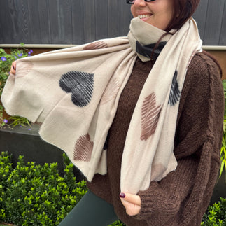 Heart scarf