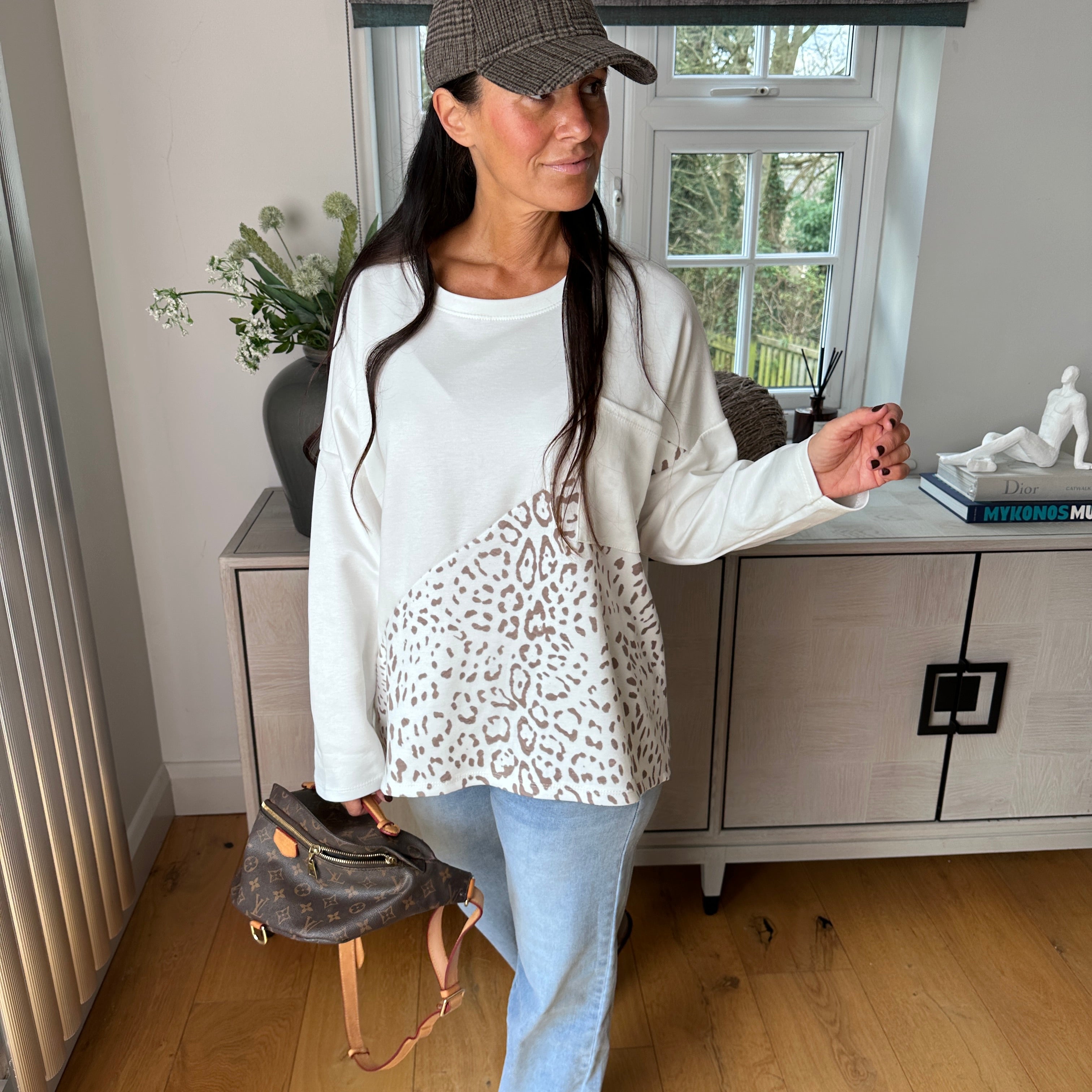 Teddi Sweatshirt - Blush Boutique Essex